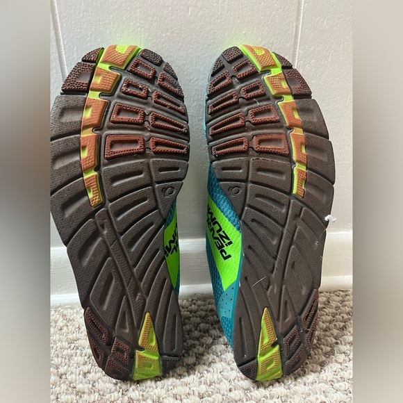 Pearl Izumi racing flats - men 8.5 - Picture 2 of 3